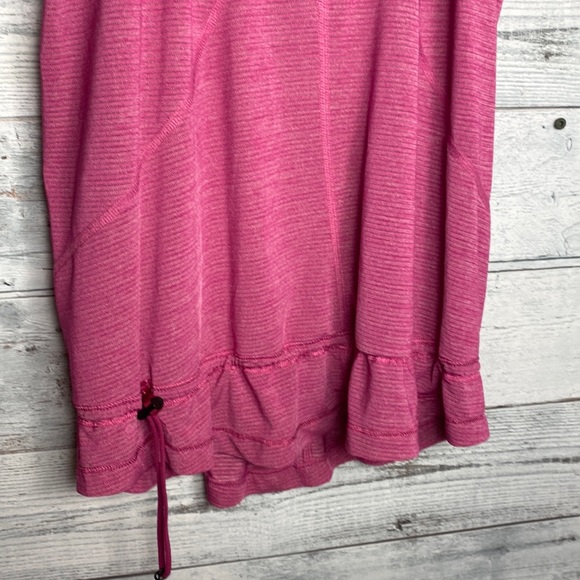 🍋🍋 Lululemon Pink Adjustable Bottom Tank Top Size 6 - Picture 2 of 10